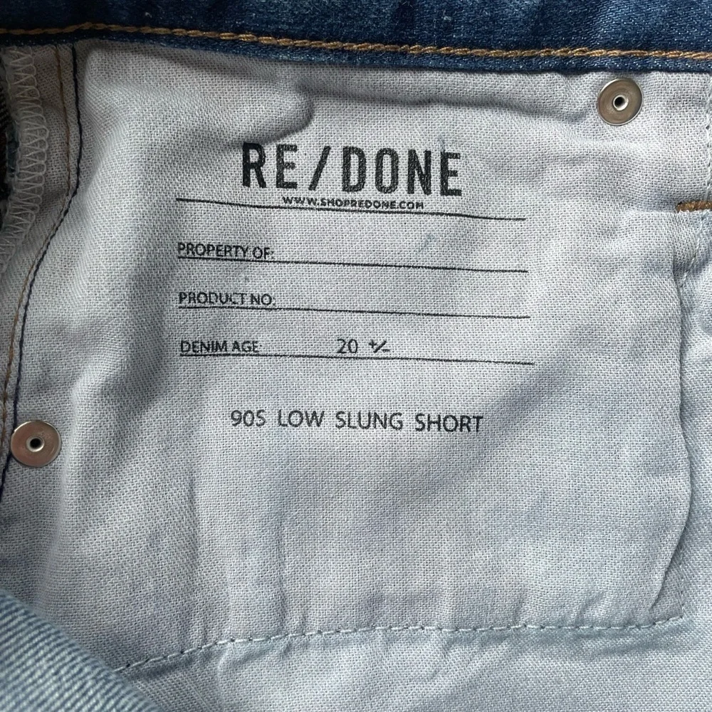 RE/DONE 90s Low Slung Denim Shorts Size 26 NWT $195 Distressed Fray Hem Vintage